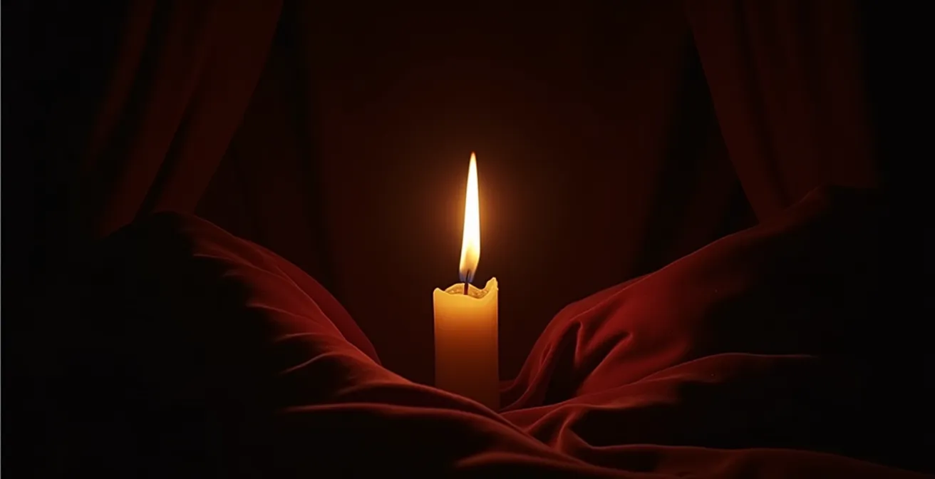 Ambiance dramatique d'un clair-obscur avec une source de lumière douce créant des contrastes intenses